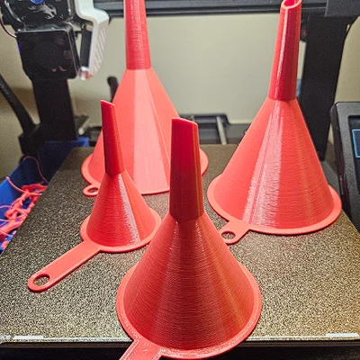 Bộ phễu đa năng tiện dụng nhiều kích cỡ (in 3D tại nhà)