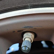 Mẫu in 3D nắp đậy van xe hơi và xe đạp (Tire Valve Cap) tiện lợi