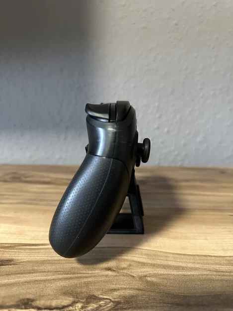 Chân đế trưng bày tay cầm Nintendo Switch Pro (3D Print) - Image 4