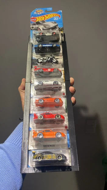 Giá đỡ trưng bày Hot Wheels nguyên vỉ (66cm) - Phụ kiện in 3D - Image 1