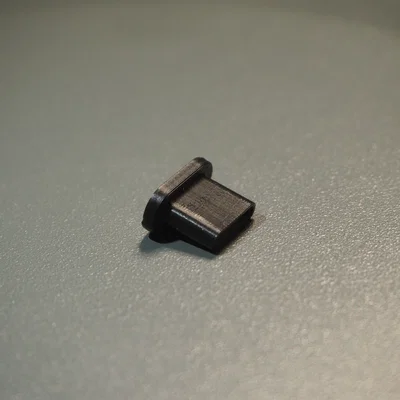 Nắp đậy chống bụi cổng sạc USB-C 3D siêu nhỏ gọn và tiện lợi