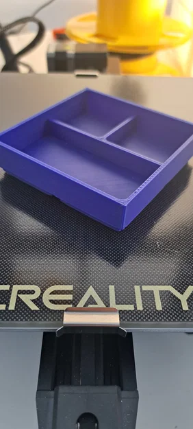 Hộp Gridfinity Bin có vách chia ngăn (2x2x3) - Image 1