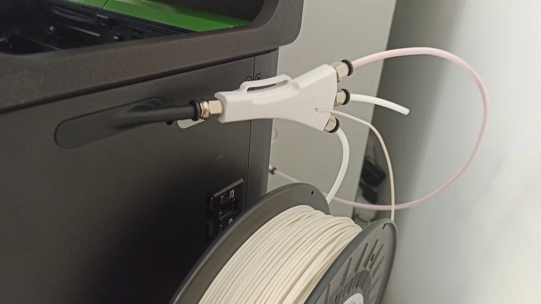 Bộ chia filament Y 3 nhánh cho Bambu Lab với AMS (ống PTFE 4mm, ren M6) - Image 1
