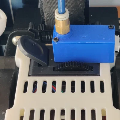 Cảm biến filament gắn trên printhead Neptune 4 cho reverse bowden