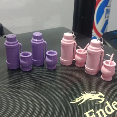 Mô hình móc khóa bình giữ nhiệt và cốc Mate mini cực đáng yêu