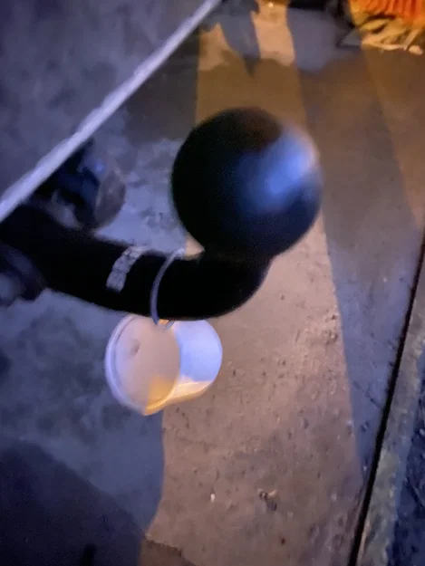 Nắp che móc kéo rơ-moóc kèm vòng giữ (Abdeckung für Anhängerkupplung mit Haltering) - Image 3