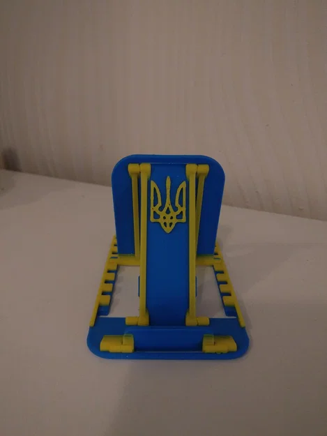 Giá đỡ điện thoại 3D gấp gọn in nguyên khối kèm họa tiết Ukraine - Image 1