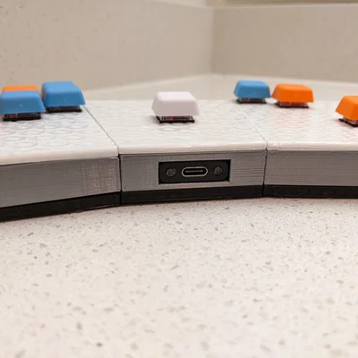 TiltBox – Vỏ controller DIY B0XX/Frame1 dạng nghiêng, nhỏ gọn (in được trên bed nhỏ)