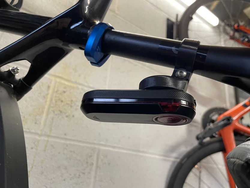 Ngàm gắn đèn Garmin Varia cho cọc yên - Image 2