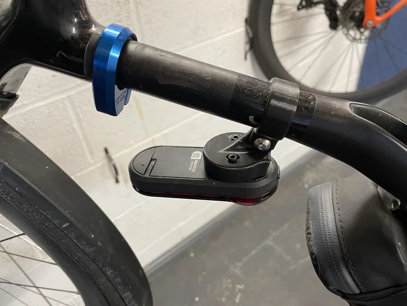 Ngàm gắn đèn Garmin Varia cho cọc yên - Image 3