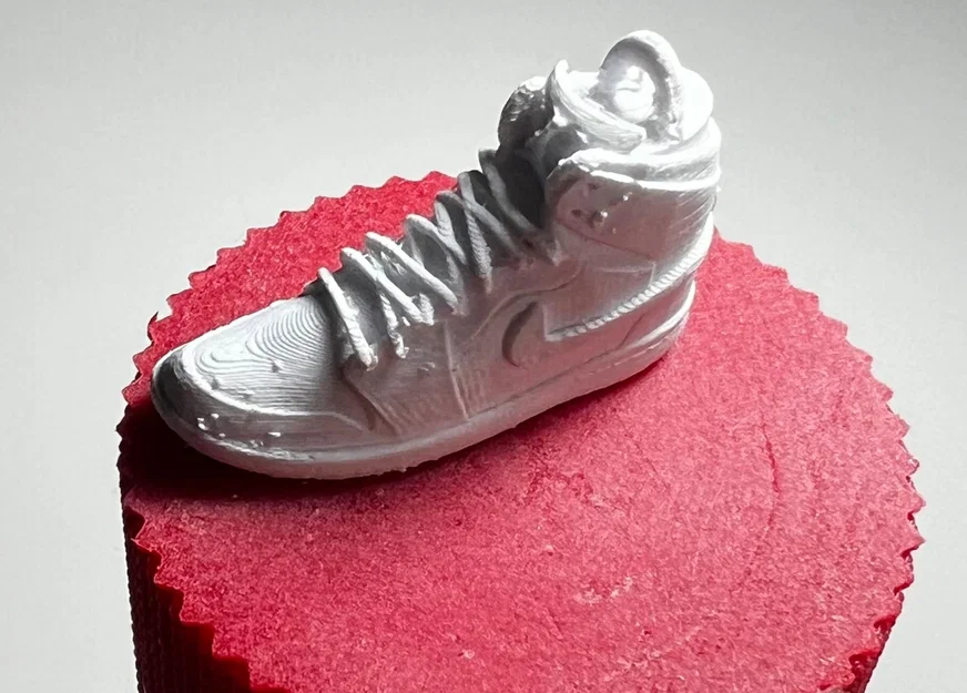 Móc khóa giày Jordan 1 - Phụ kiện 3D cực chất cho dân chơi sneaker - Image 2