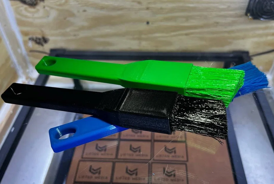 Chổi in 3D hoàn toàn (Fully 3D Printed Brush) - Image 1