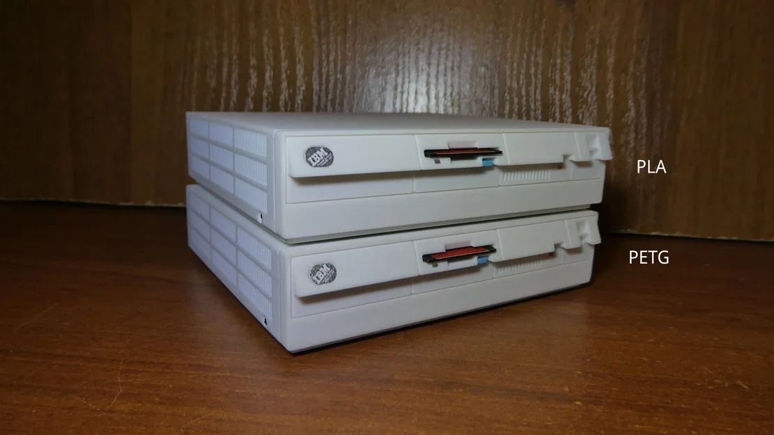 IBM PS/2 Model 30 286 (tỉ lệ 1:4, có hộp đựng đồ nhỏ) - Image 5