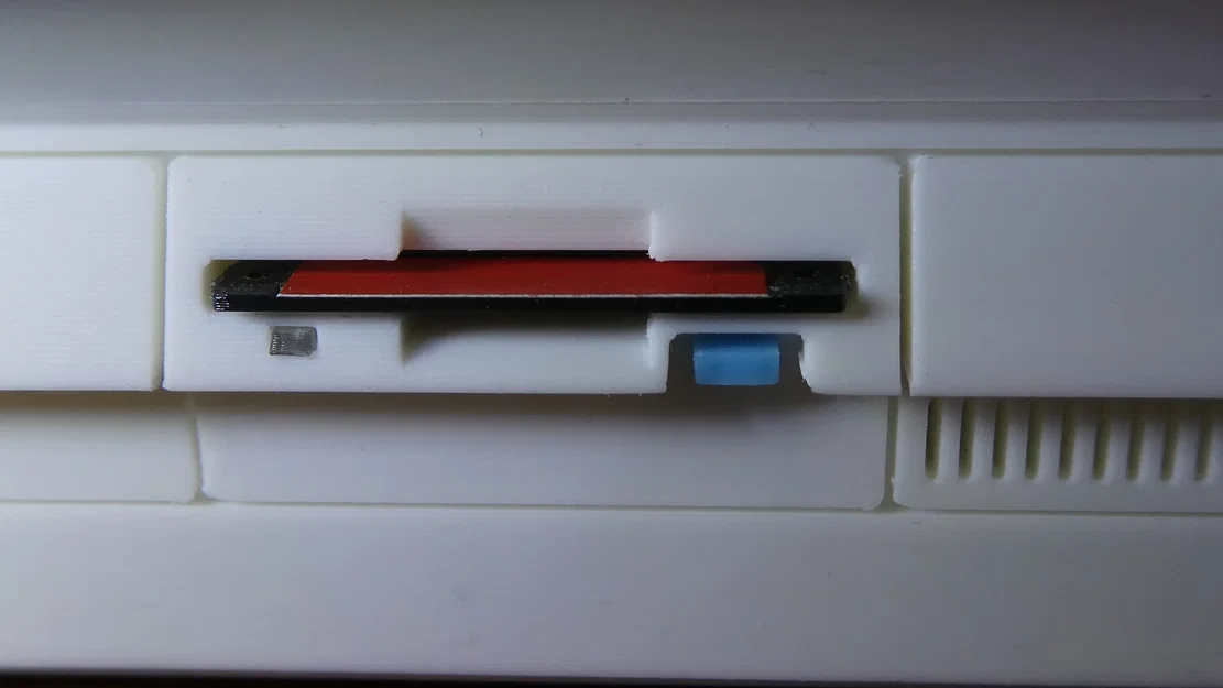 IBM PS/2 Model 30 286 (tỉ lệ 1:4, có hộp đựng đồ nhỏ) - Image 13