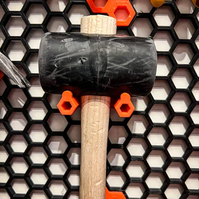 Giá đỡ búa cao su cho bảng Honeycomb Storage Wall tiện lợi