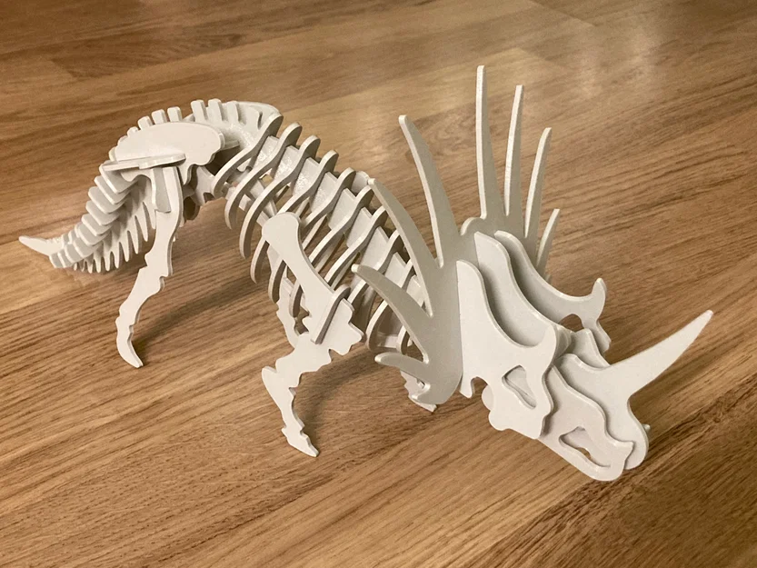 Bộ puzzle 3D Styracosaurus dạng kit card - Image 1