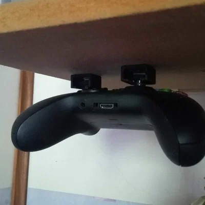 Giá treo tay cầm (Joystick) – Soporte colgante para mandos