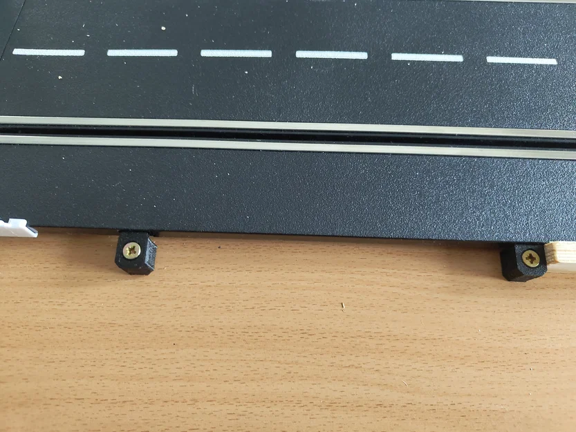 Giá đỡ đường đua Carrera Bahn (thấp & cao) / Carrera Track holders high & low - Image 4