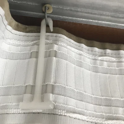 Móc cho băng xếp ly rèm (Hooks for Pleat Curtain Tape)