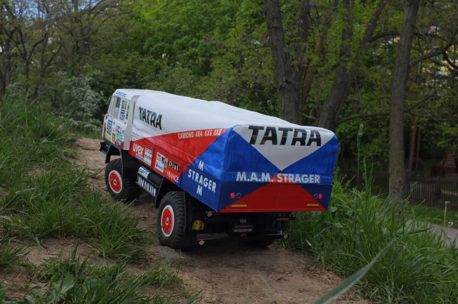 Mô hình xe tải RC Tatra T815 Dakar 1990 tỉ lệ 1:12 chi tiết - Image 3