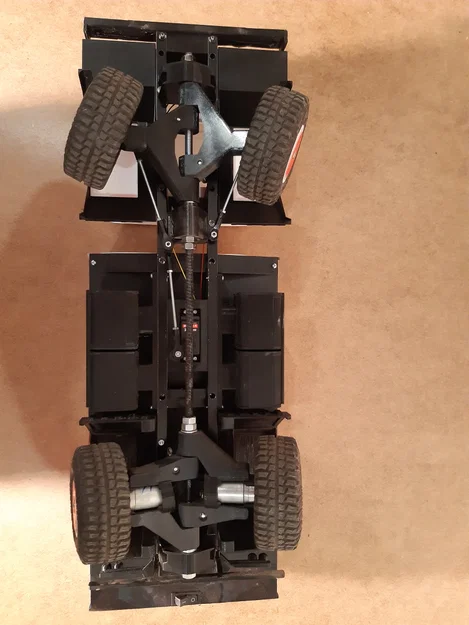 Mô hình xe tải RC Tatra T815 Dakar 1990 tỉ lệ 1:12 chi tiết - Image 8