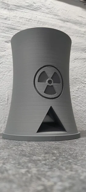 Tháp đổ xúc xắc hình tháp điện hạt nhân độc đáo - Image 3