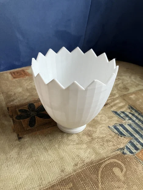 Mô hình 3D chậu cây vỏ trứng nứt trang trí Phục sinh - Image 2