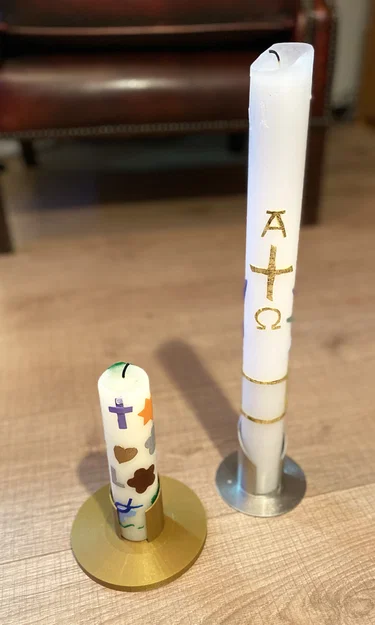 Giá đỡ nến rửa tội / Taufkerzenständer - Image 1