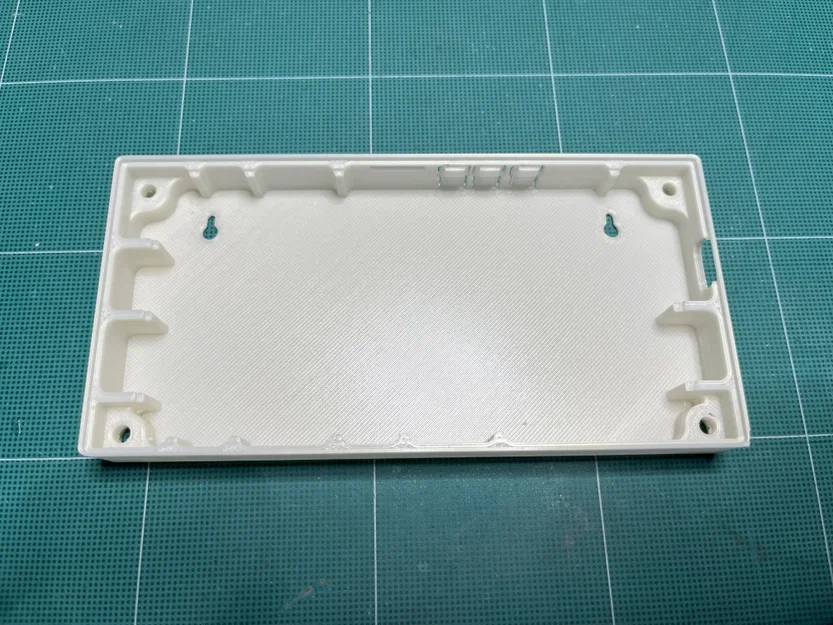 Vỏ và chân đế cho màn hình Lilygo T5 4.7 S3 E-paper - Image 6