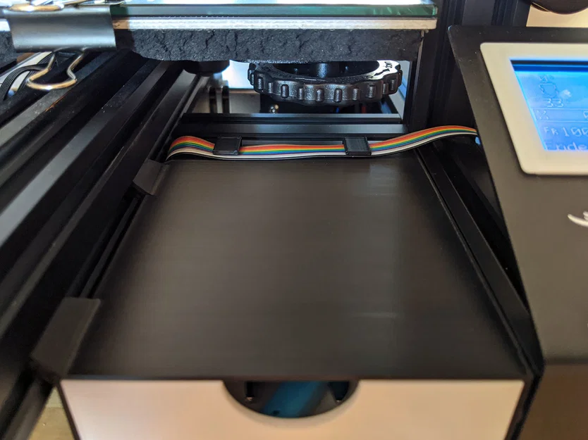 Ngăn kéo đựng dụng cụ nhỏ gọn cho Ender 3 Pro (tích hợp quản lý cáp) - Image 2