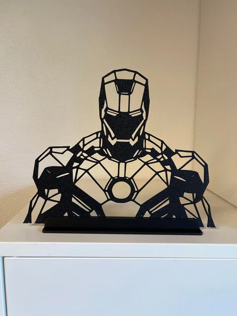 Tượng bán thân Ironman phong cách Low Poly Art - Image 2