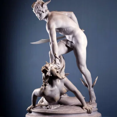 Tác phẩm điêu khắc Perseus tiêu diệt Medusa