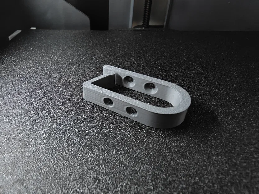 Kẹp Giữ Cáp Gắn Dưới Bàn - Image 3