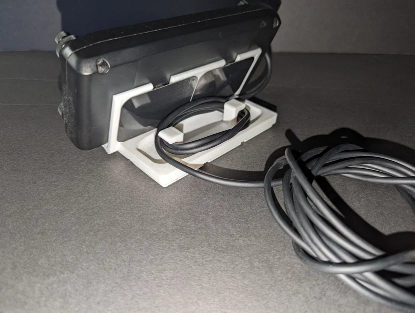 Đế để bàn iCom ID-5100 tích hợp mặt đế Gridfinity - Image 9