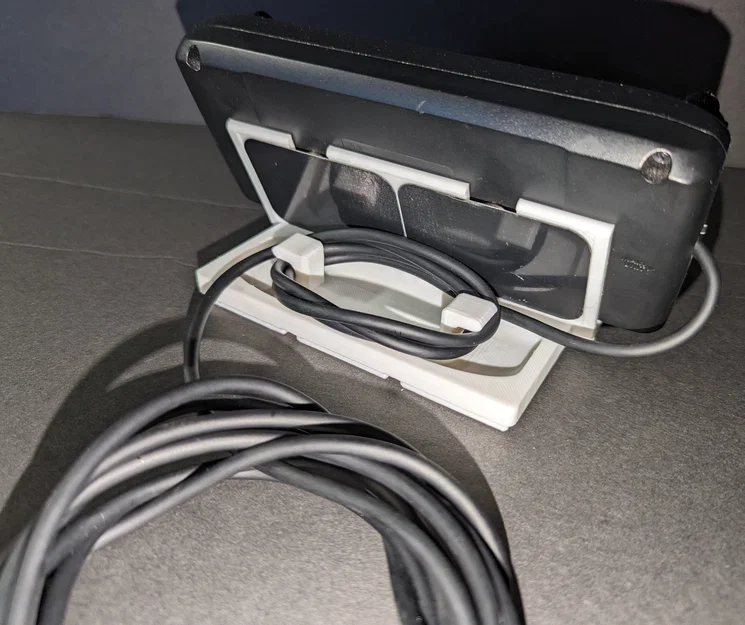 Đế để bàn iCom ID-5100 tích hợp mặt đế Gridfinity - Image 11