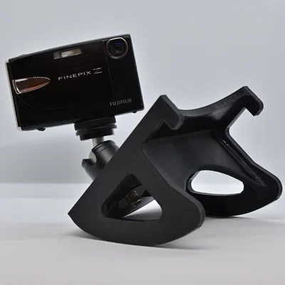 Ngàm gắn camera lên màn hình máy tính