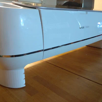 Chân đế nâng máy Cricut Maker/Maker3