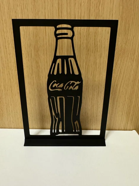Mô hình trang trí để bàn hình chai Coca Cola nghệ thuật in 3D - Image 1