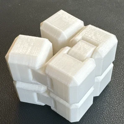Mô hình Magic Infinity Cube in 3D: Khối lập phương xoay vô tận