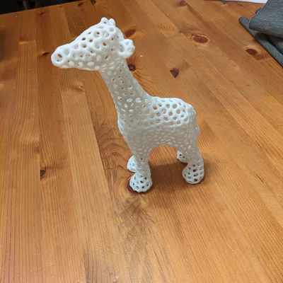 Voronoi Giraffe – Hươu cao cổ phong cách Voronoi