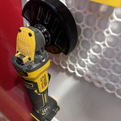 Giá treo Angle Grinder cho Multiboard – Treo chắc, không rớt!