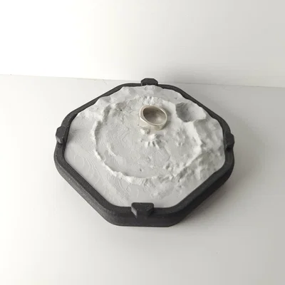 Lunar Catch Crater (Khay đựng đồ?) – Miệng hố Copernicus