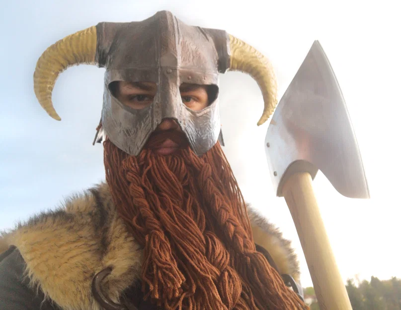 Mũ Sắt Skyrim (cổ ngắn) – Skyrim Iron Helmet (short neck) - Image 1