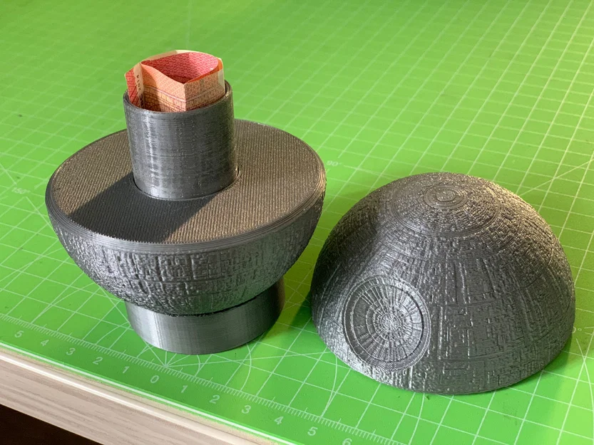 Mô hình Death Star dùng làm hộp đựng quà tiền mặt độc đáo - Image 2
