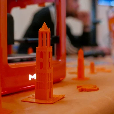 Mô hình tháp chuông Utrechtse Dom Toren - Tượng kiến trúc 3D đẹp