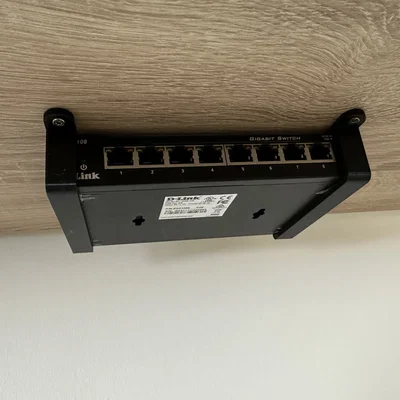 Ngàm treo tường cho switch D-Link DGS-108 siêu gọn