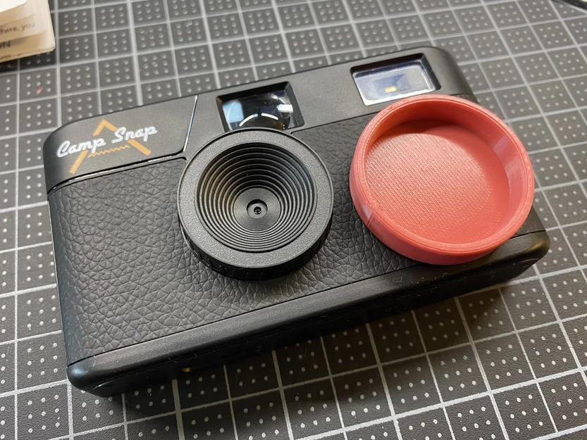 Nắp đậy ống kính 3D cho máy ảnh Camp Snap đơn giản và tiện lợi - Image 1