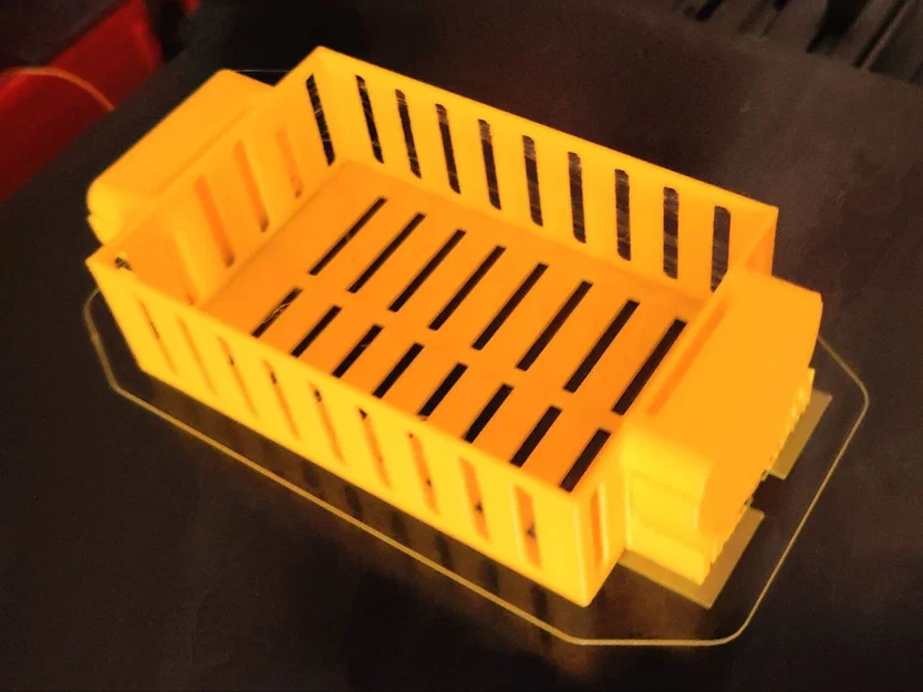 Khay ươm frag nổi cho bể cá – Floating reef frag tray – Print in place - Image 2