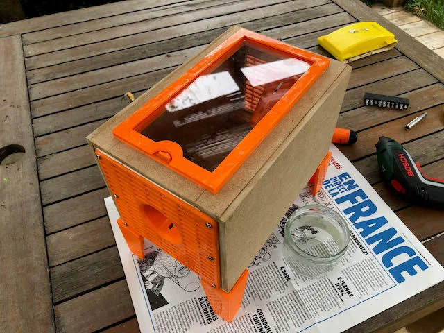 Bẫy Asian Hornet (Asian hornet trap) - Image 2