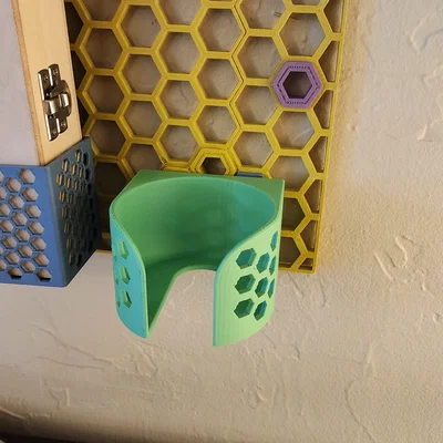 Giá treo chai cồn IPA 75mm cho Honeycomb Storage Wall (HSW)